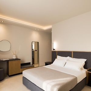 George Hotel